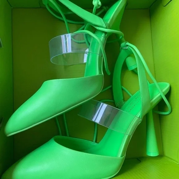 Spring Pumps - Picture 4 of 6